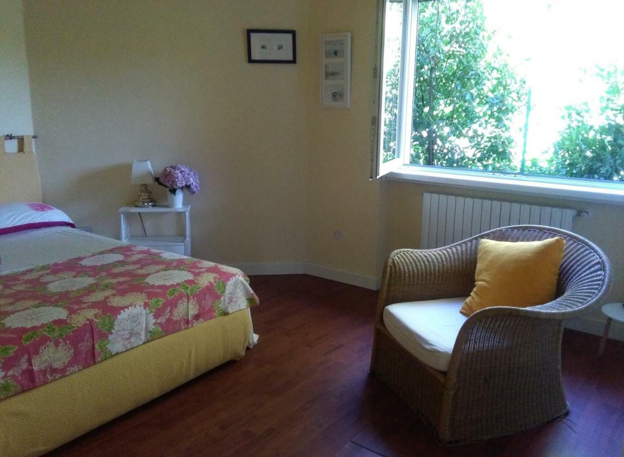 Villa Residenza 3 Magnolie Monvalle Esterno foto